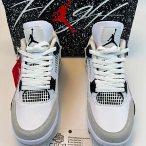 Air Jordan 4 Retro Military Black