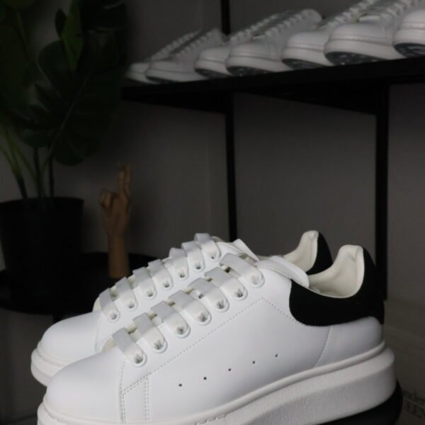 Alexander McQueen "BLACK WHITE" - Brušena Koža