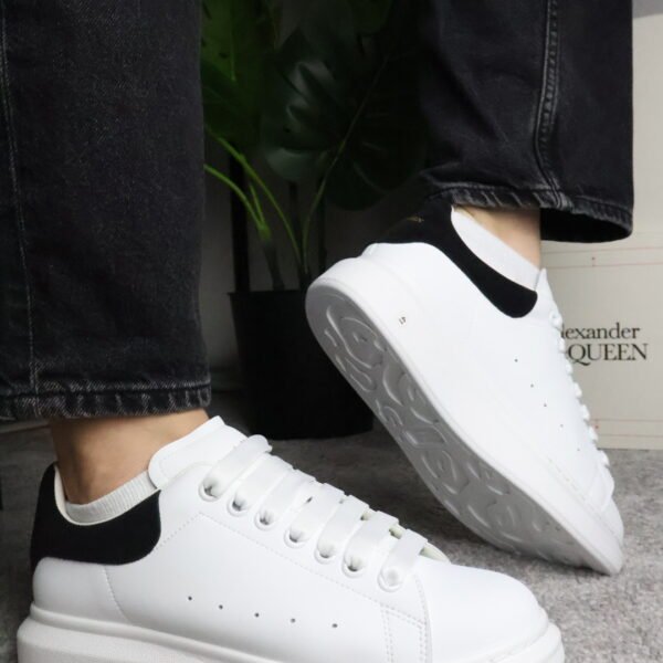 Alexander McQueen "BLACK WHITE" - Brušena Koža
