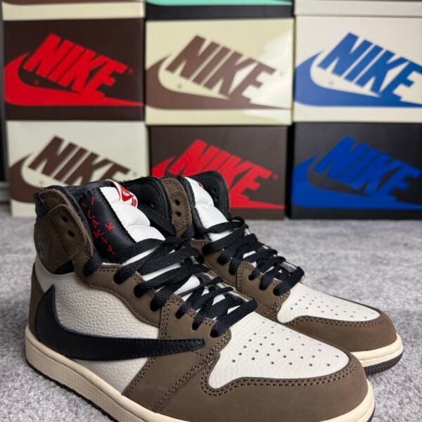 Air Jordan x Travis Scott Retro High "Mocha"