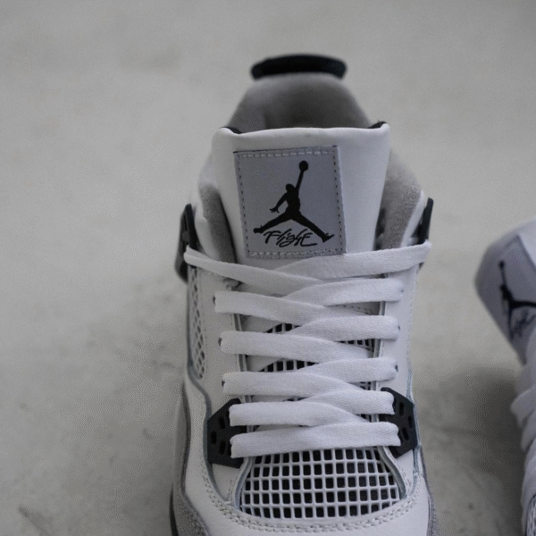Air Jordan 4 Retro Military Black