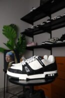Louis Vuitton "Black White"