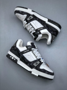 Louis Vuitton "Black White"