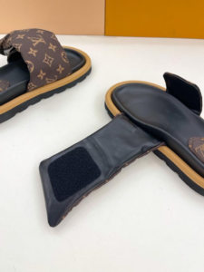 Louis Vuitton Sandale