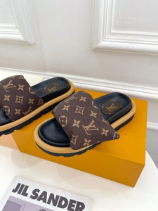 Louis Vuitton Sandale