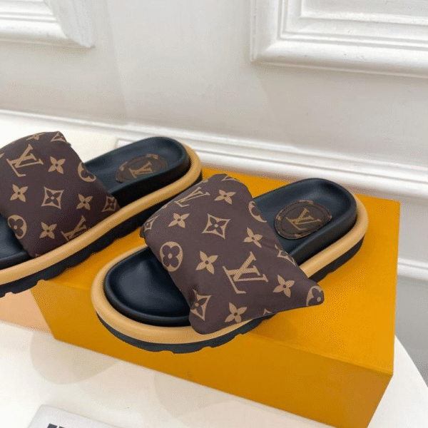 Louis Vuitton Sandale