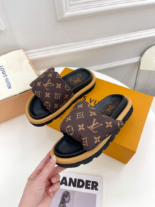 Louis Vuitton Sandale