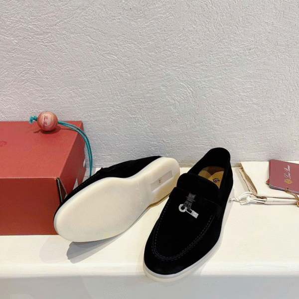 Loro Piana "Black"