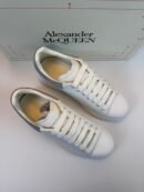 Alexander McQueen "LIGHT BLUE"