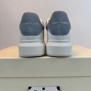 Alexander McQueen "LIGHT BLUE"