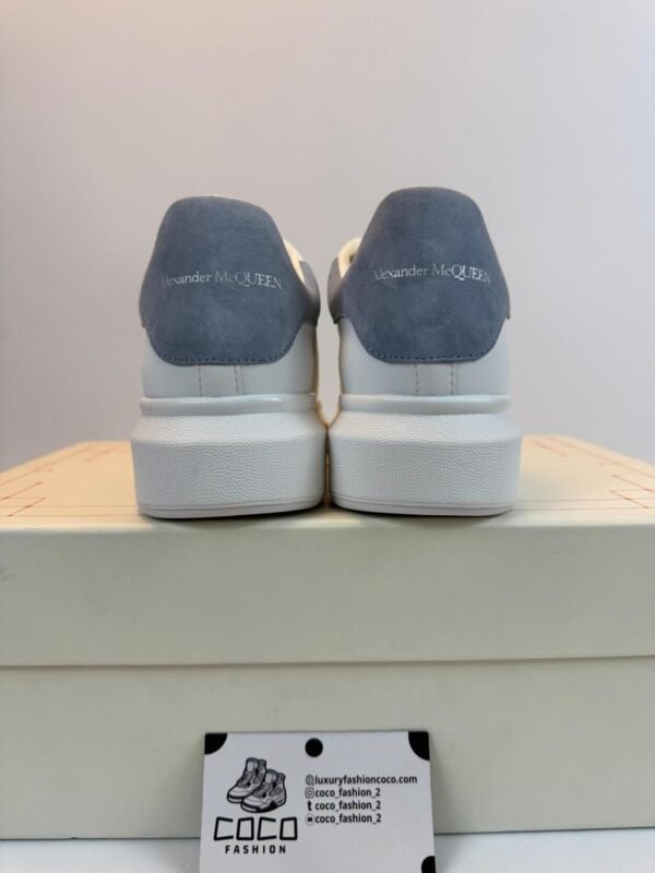 Alexander McQueen "LIGHT BLUE" - Slika 2