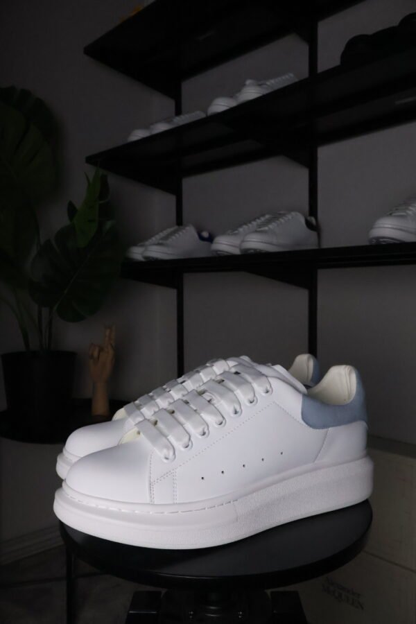 Alexander McQueen "LIGHT BLUE" - Slika 2