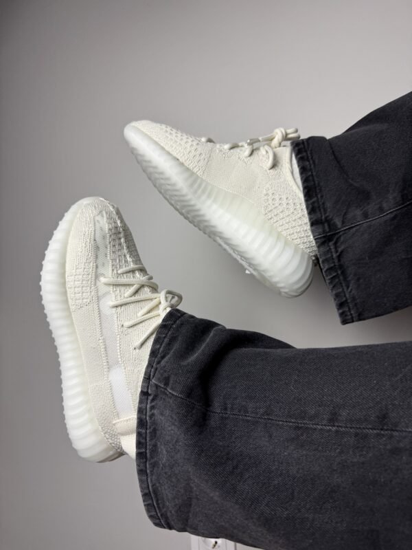 Yeezy Boost 350 V2 Bone - Slika 3