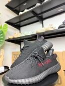 Yeezy Boost 350 V2 "Bred"