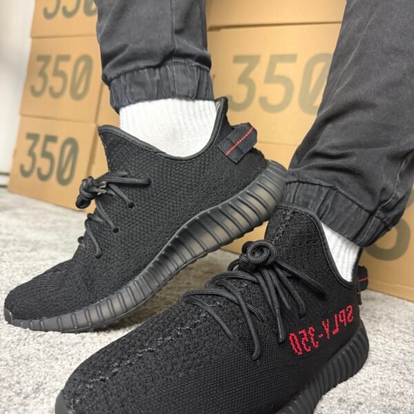 Yeezy Boost 350 V2 "Bred"