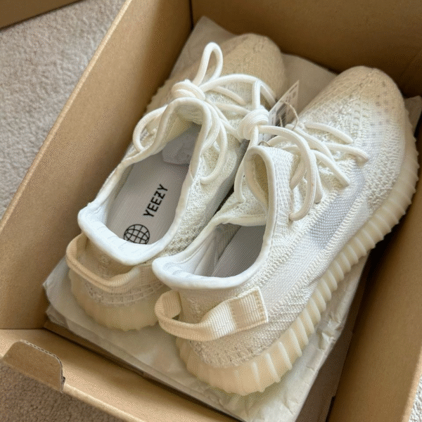 Yeezy Boost 350 V2 Bone