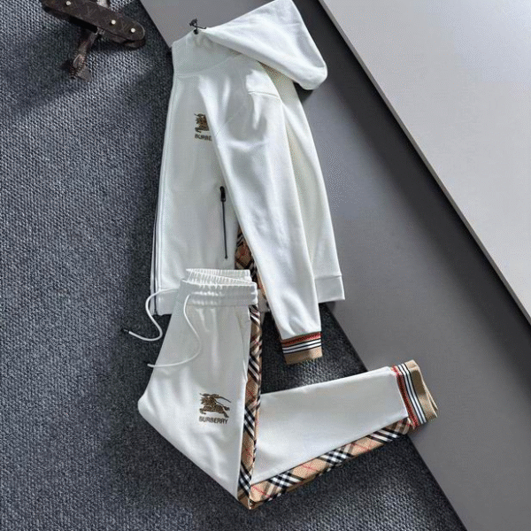 Komplet Burberry "White, Beige"