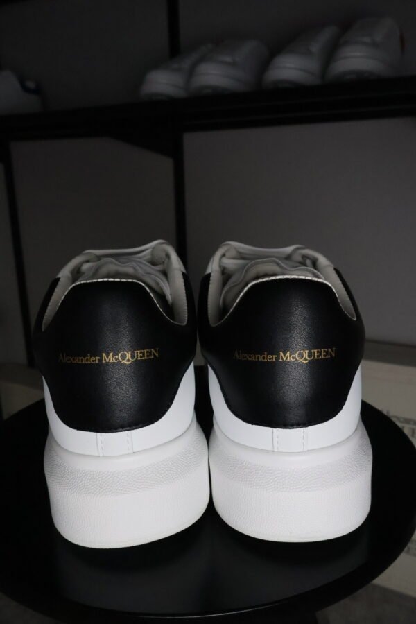 Alexander McQueen "BLACK WHITE" - Classic - Slika 4