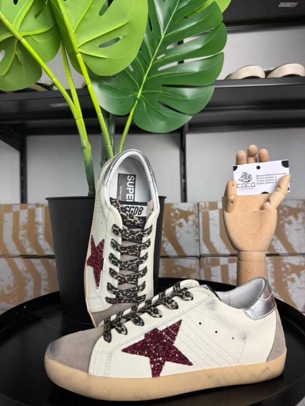 Golden Goose "Cream White - Red Star" - Slika 2