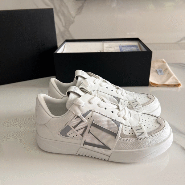Valentino Garavani White New "White - Grey" - Slika 2