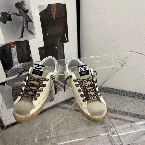 Golden Goose "Cream White - Red Star" - Slika 2