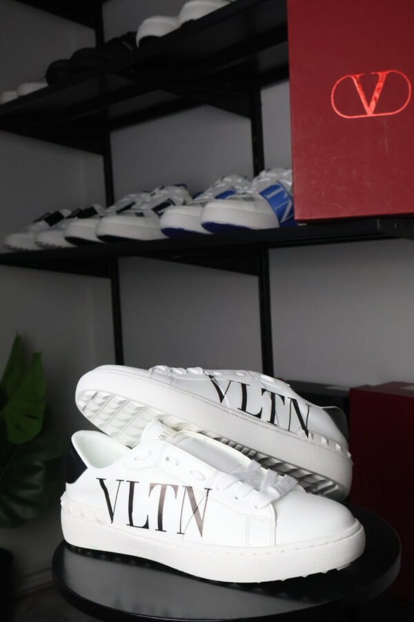 Valentino Garavani White New "White - Grey" V2 - Slika 4