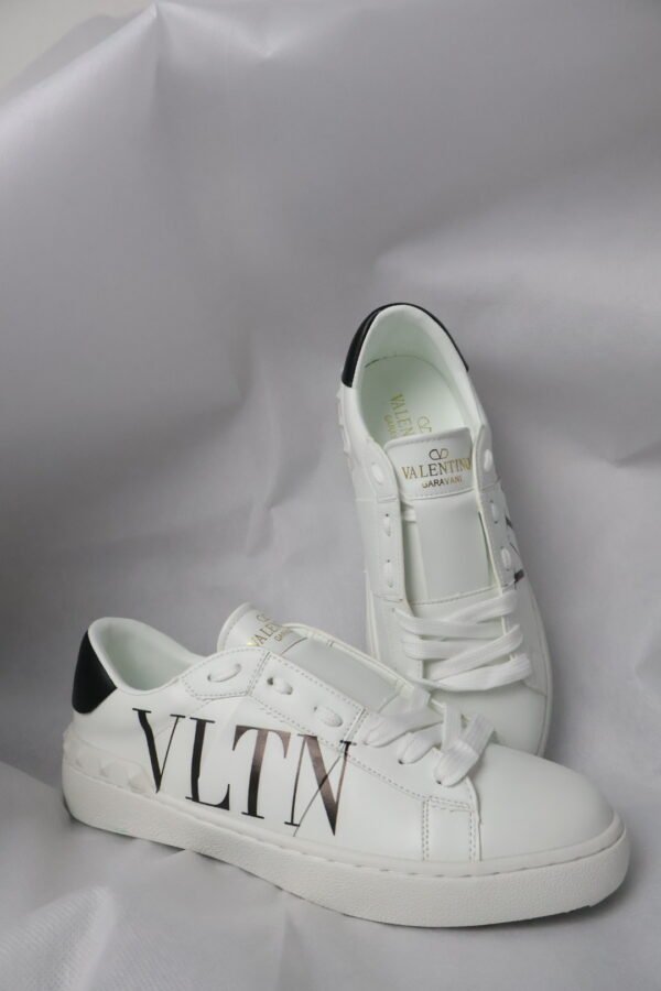 Valentino Garavani White New "White - Grey" V2 - Slika 3