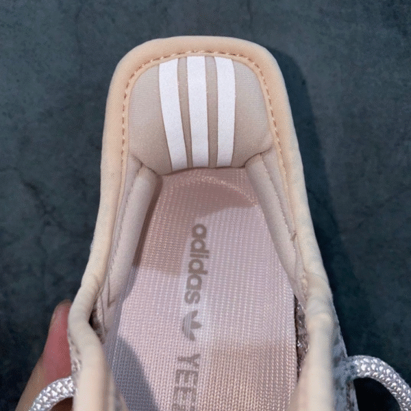 Yeezy Boost 350 V2 "Synth Reflective"