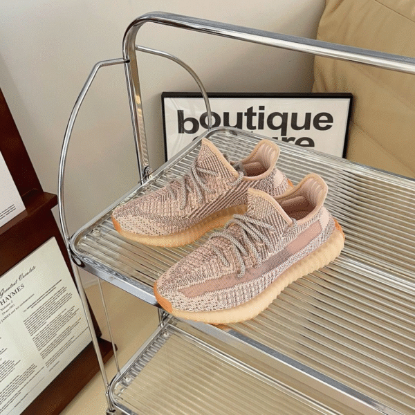 Yeezy Boost 350 V2 "Synth Reflective"