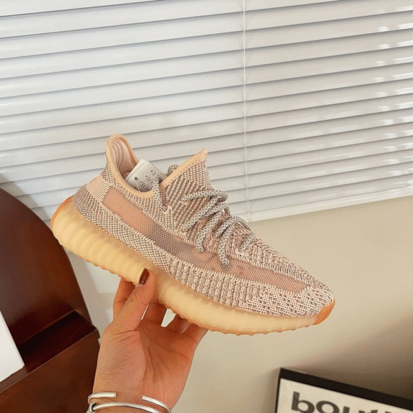 Yeezy Boost 350 V2 "Synth Reflective"