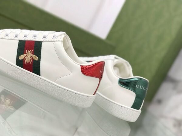 Gucci White Leather With Bee - Slika 6