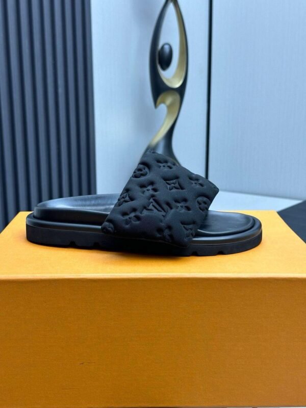 Louis Vuitton Miami Mule black - Slika 9