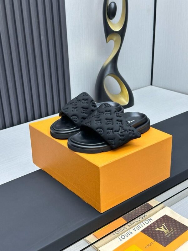 Louis Vuitton Miami Mule black - Slika 13