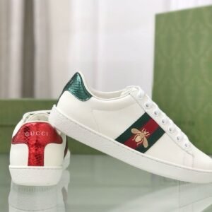 Gucci White Leather With Bee