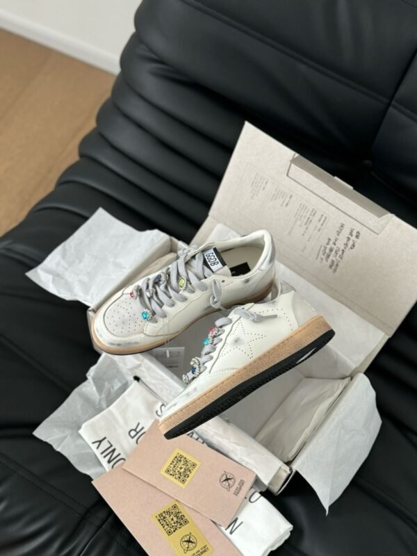 Golden Goose "White - Pendante"
