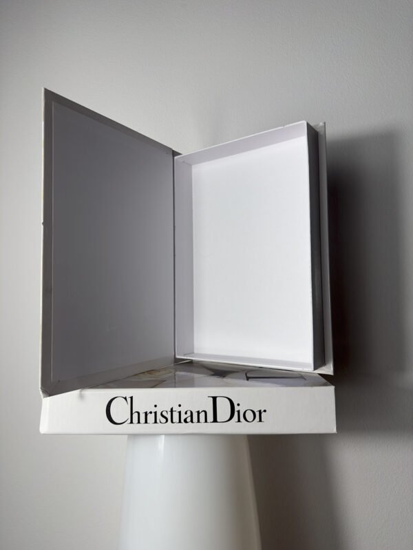 Christian Dior ukrasna kutija - White rose - Slika 2