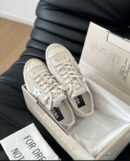 Golden Goose Flower / Grey Star