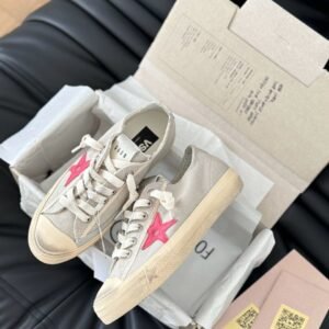Golden Goose Grey / Pink Star