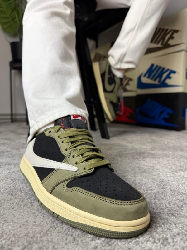 Jordan x Travis Scott Black Olive - Slika 4