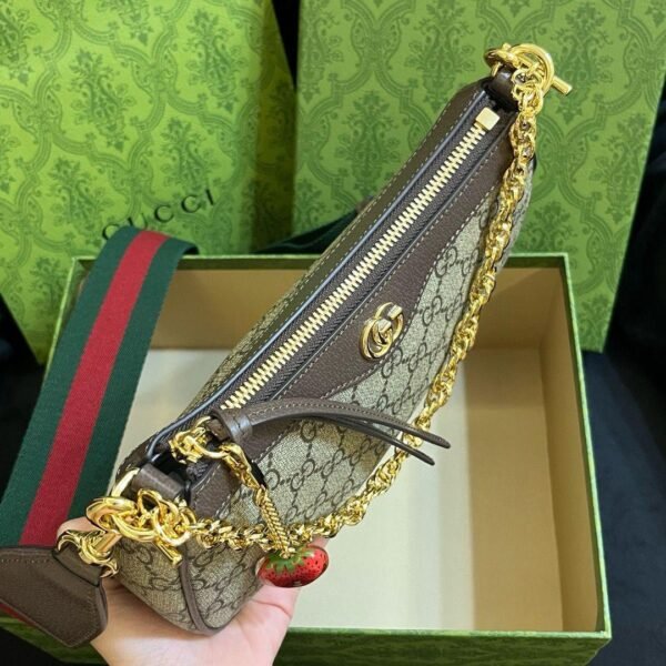 Gucci Monogram Strawberry Bag - Slika 6