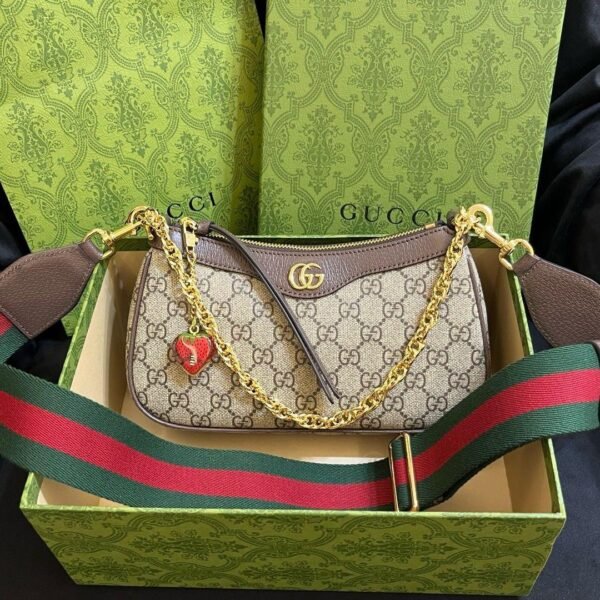 Gucci Monogram Strawberry Bag - Slika 10
