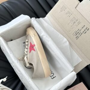 Golden Goose Grey / Pink Star