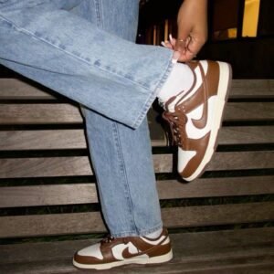 Nike Dunk White-Brown