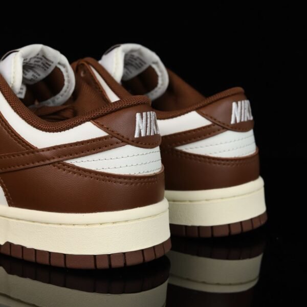 Nike Dunk White-Brown
