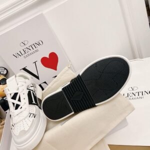 Valentino Garavani White New “White – Black”