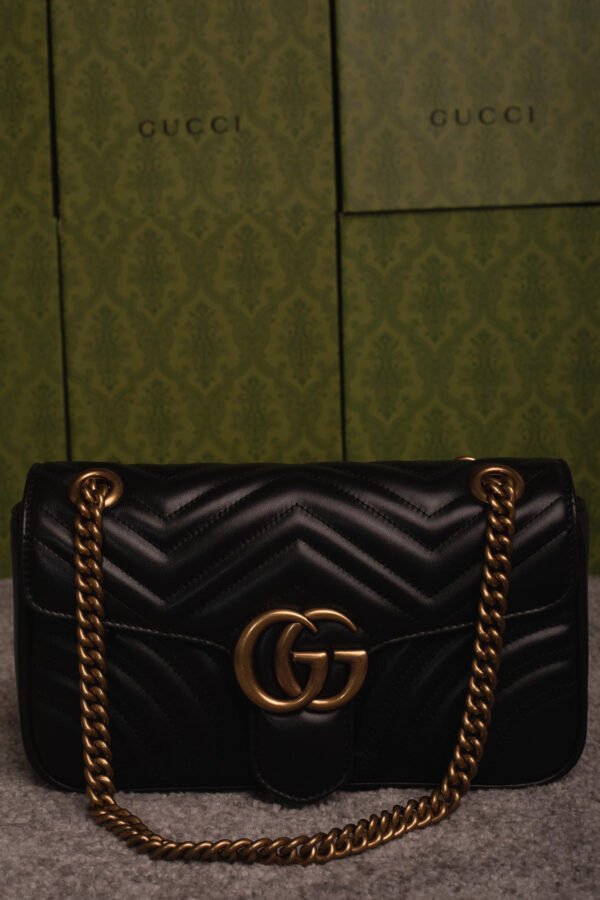 Gucci Marmont bag Black Leather  MINI - Slika 4