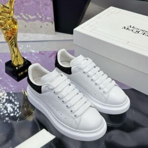 Alexander McQueen Shiny Black / White
