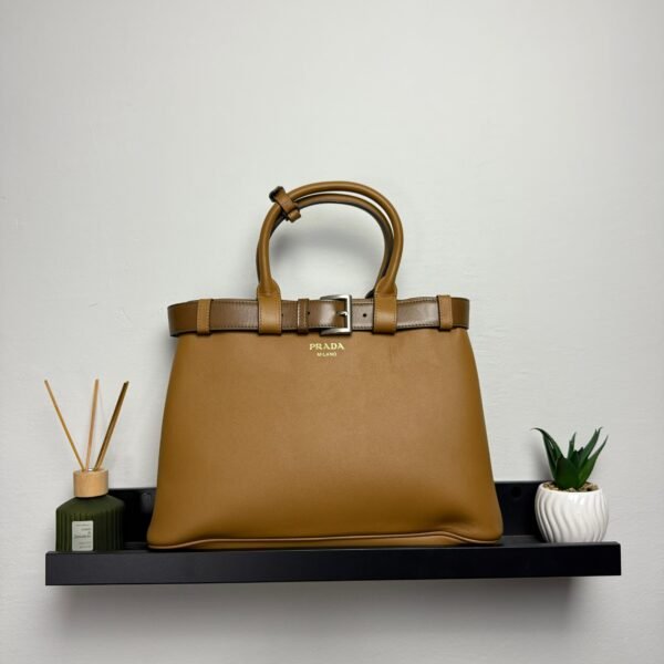 PRADA buckle medium bag - smeđa