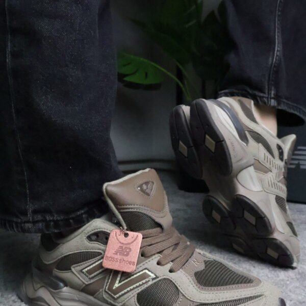 New Balance 9060 "Mushroom"
