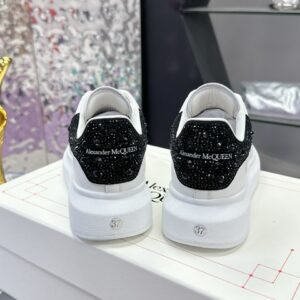 Alexander McQueen Shiny Black / White